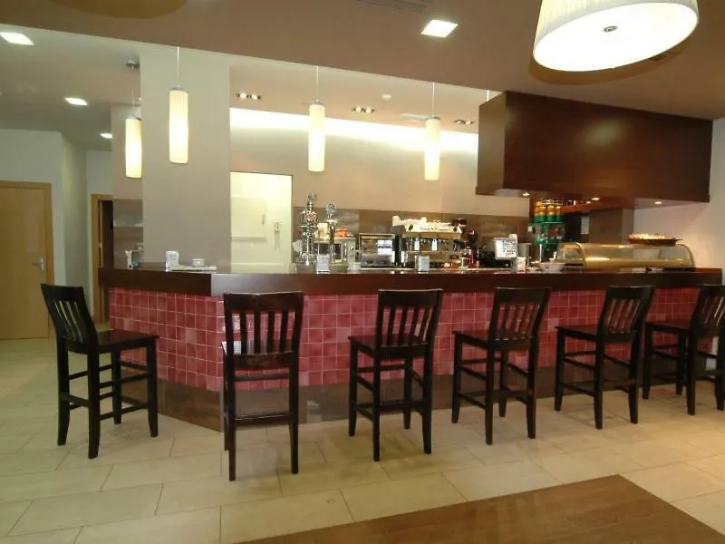 Hotel Las Canteras De Puerto Real 3*,